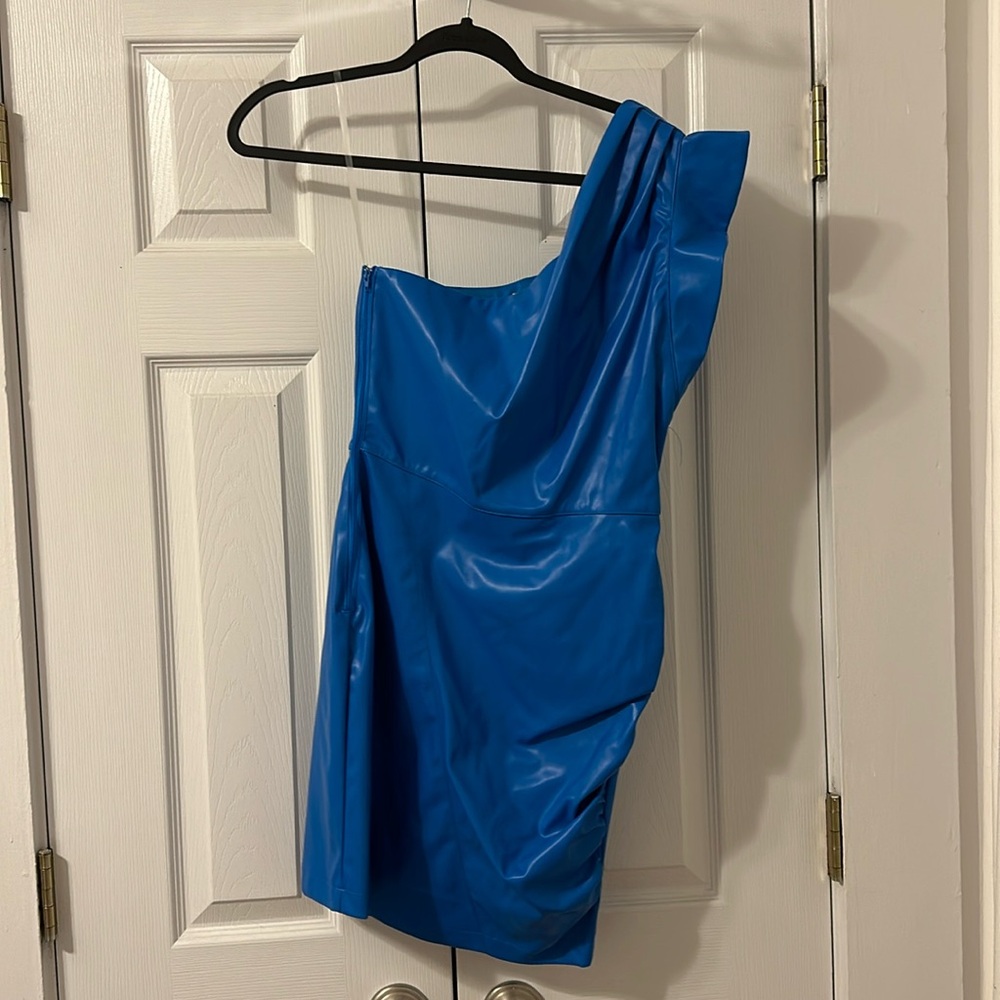 Mini dress